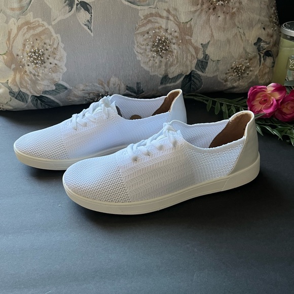 Euro soft by sofft Carolena white comfort sneakers size 8 - Picture 2 of 6